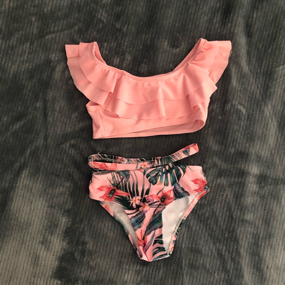 Stylish toddler two piece
